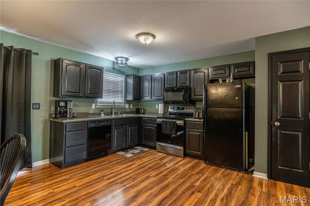 303 Silica Drive, Festus, MO 63028