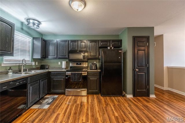 303 Silica Drive, Festus, MO 63028