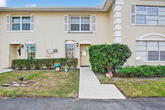 212 Foxtail Drive G, Greenacres, FL 33415