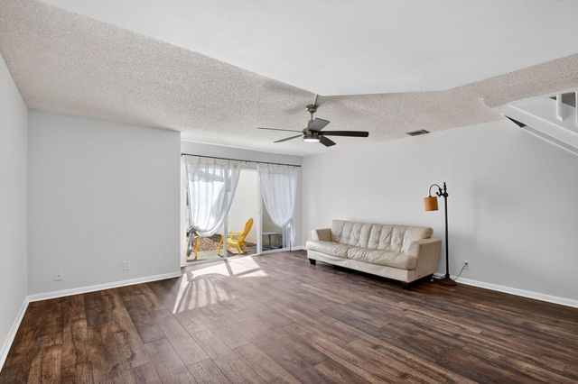 212 Foxtail Drive G, Greenacres, FL 33415
