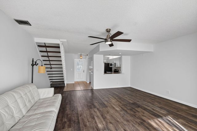 212 Foxtail Drive G, Greenacres, FL 33415