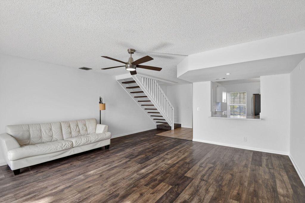 212 Foxtail Drive G, Greenacres, FL 33415