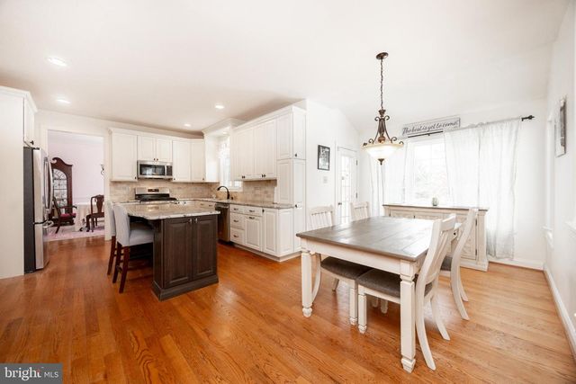 413 BARLOW DR, Coatesville, PA 19320