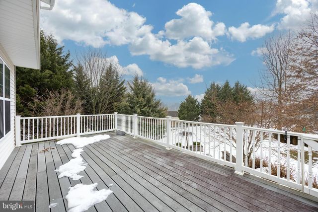 413 BARLOW DR, Coatesville, PA 19320