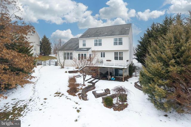 413 BARLOW DR, Coatesville, PA 19320