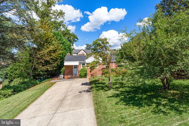 7100 WESTERN AVE, Chevy Chase, MD 20815