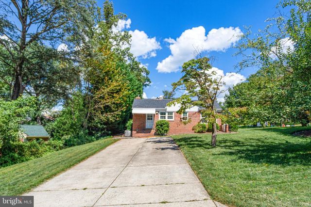 7100 WESTERN AVE, Chevy Chase, MD 20815