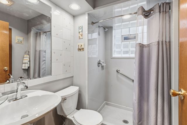 5220 W 121st Street, Alsip, IL 60803