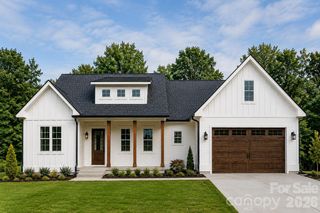 436 Dublin Lane, Columbus, NC 28722