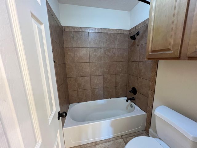 983 Private Road 1320, Centerville, TX 75833