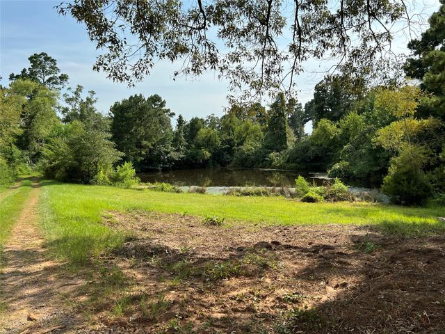 983 Private Road 1320, Centerville, TX 75833