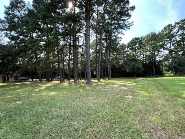 983 Private Road 1320, Centerville, TX 75833