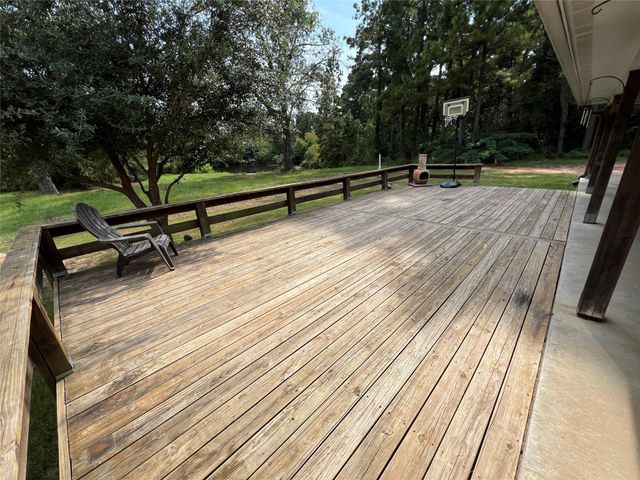 983 Private Road 1320, Centerville, TX 75833