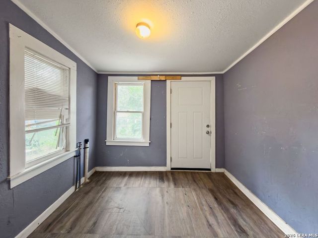 2407 San Fernando, San Antonio, TX 78207