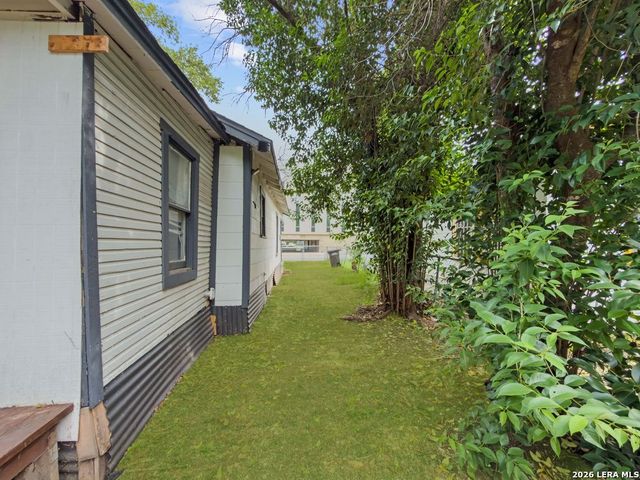 2407 San Fernando, San Antonio, TX 78207