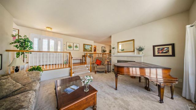 1477 Lawndale Rd, Kenwood, CA 95452