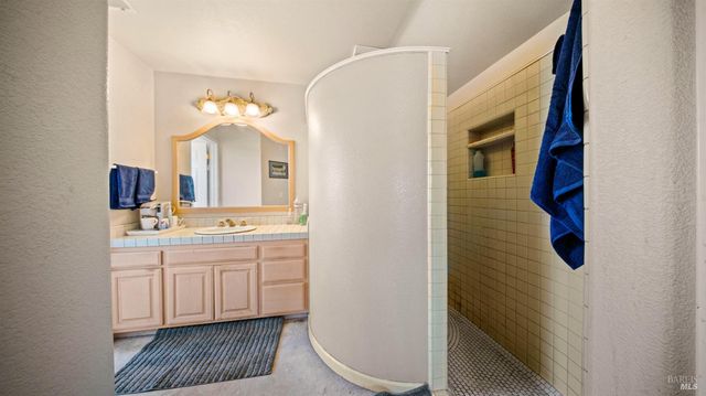 1477 Lawndale Rd, Kenwood, CA 95452