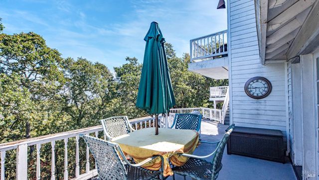 1477 Lawndale Rd, Kenwood, CA 95452