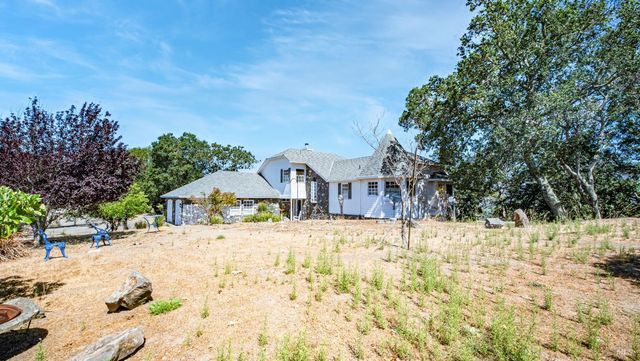 1477 Lawndale Rd, Kenwood, CA 95452