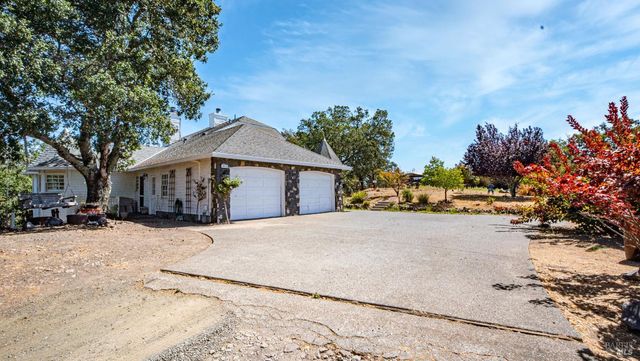 1477 Lawndale Rd, Kenwood, CA 95452