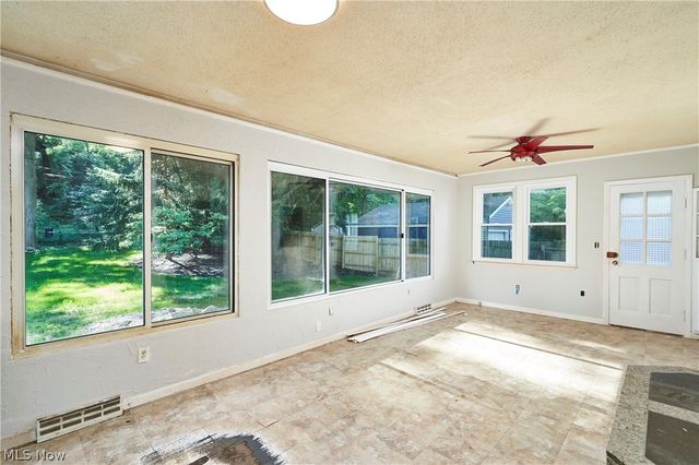 262 Lownsdale Avenue, Akron, OH 44313
