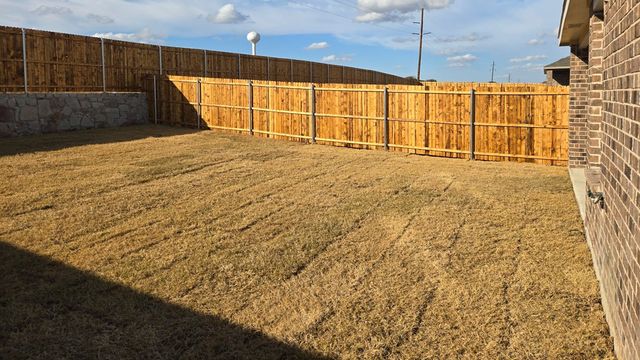 1822 Teton River Drive, Blue Ridge, TX 75424