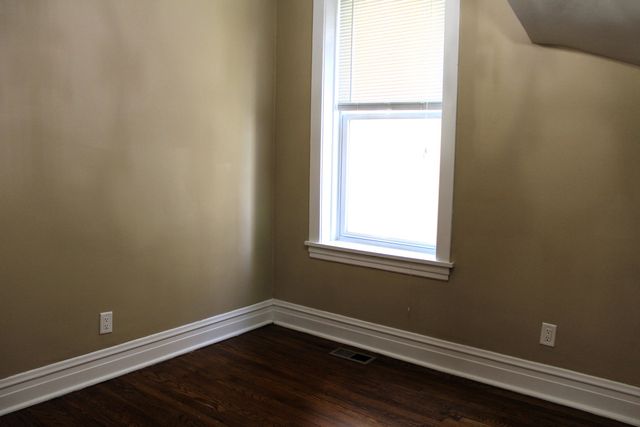 4213 W KAMERLING Avenue 1, Chicago, IL 60651