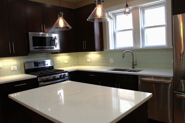 4213 W KAMERLING Avenue 1, Chicago, IL 60651