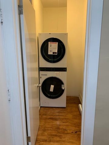 4213 W KAMERLING Avenue 1, Chicago, IL 60651