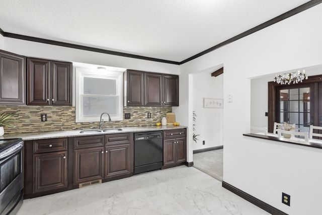 16062 Jenkins Street NE, Andover, MN 55304