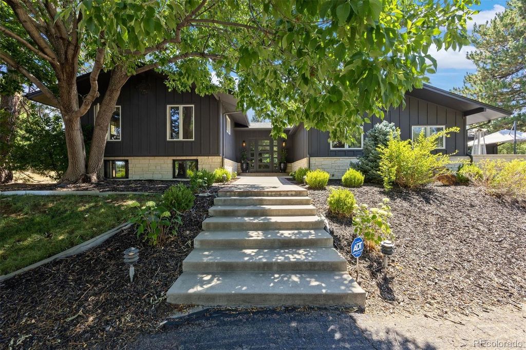 Image 2 of property listing at 5700 S Ivy Street, Greenwood Village, CO 80111