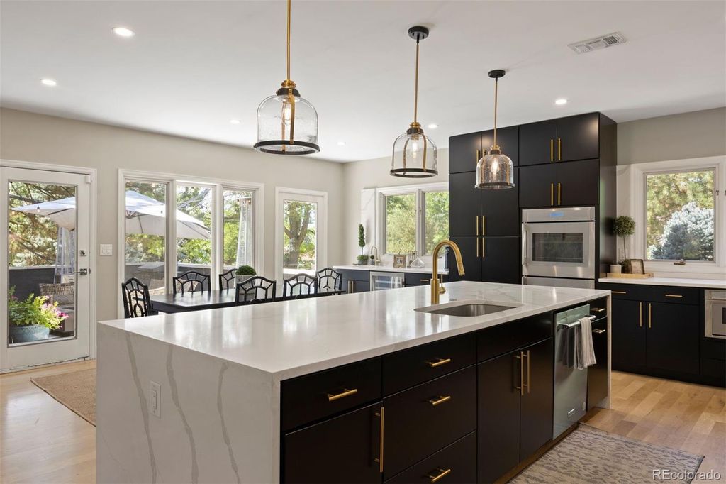 Image 9 of property listing at 5700 S Ivy Street, Greenwood Village, CO 80111