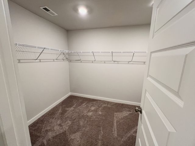 5035 Percival Dr, Gallatin, TN 37066