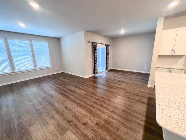 5035 Percival Dr, Gallatin, TN 37066