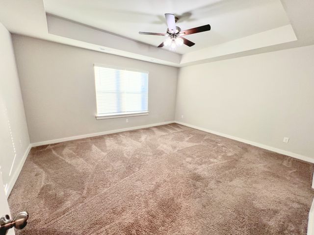 5035 Percival Dr, Gallatin, TN 37066