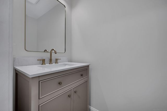 85 Elmwood Drive, Meriden, CT 06450