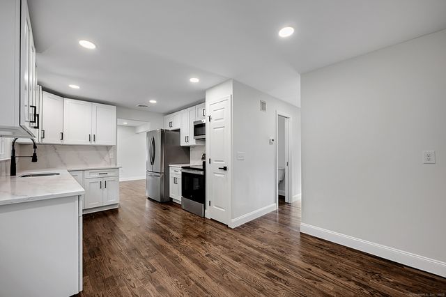 85 Elmwood Drive, Meriden, CT 06450