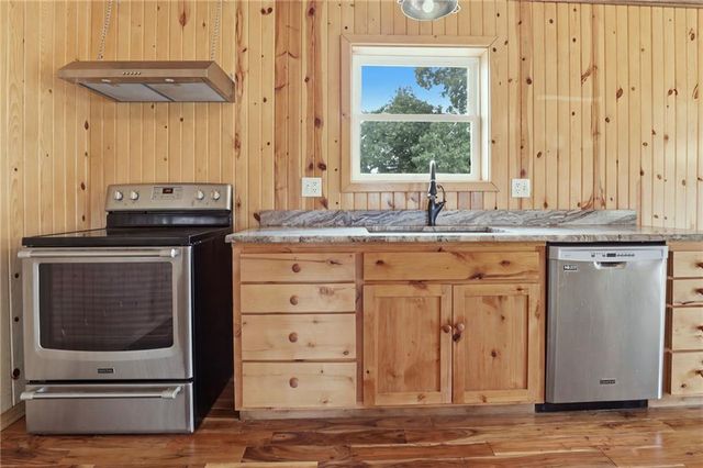 36408 E Bynum Spur Road, Lone Jack, MO 64070
