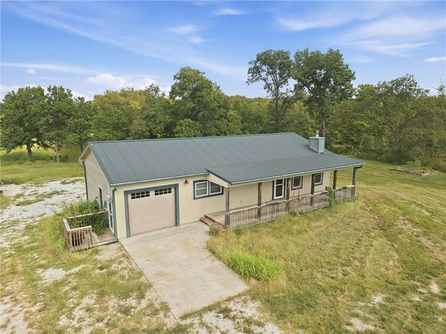 36408 E Bynum Spur Road, Lone Jack, MO 64070