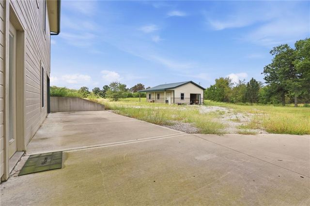 36408 E Bynum Spur Road, Lone Jack, MO 64070