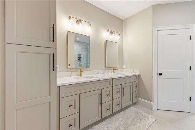 194 Ridge St, Millis, MA 02054