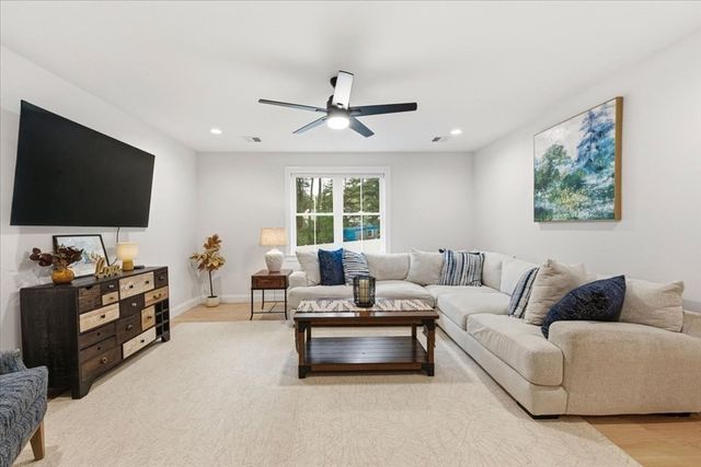 194 Ridge St, Millis, MA 02054