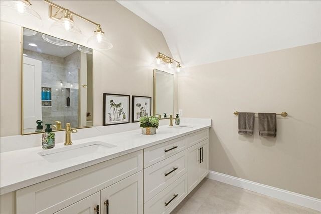 194 Ridge St, Millis, MA 02054