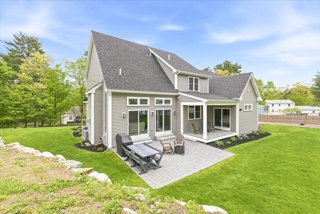 194 Ridge St, Millis, MA 02054