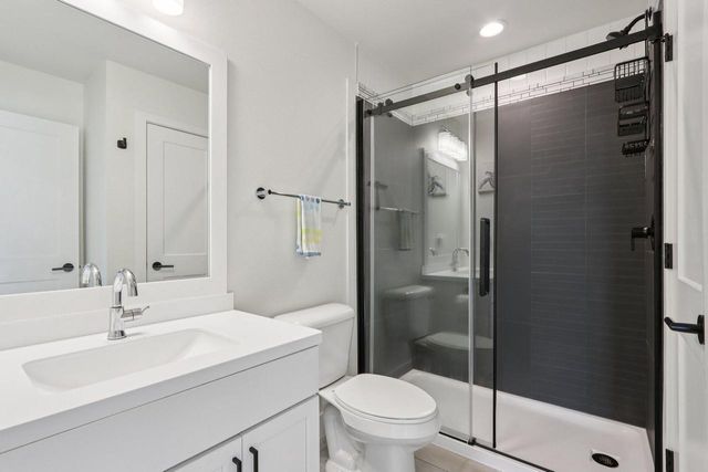 4238 E Lake Vista BOULEVARD, Oak Creek, WI 53154