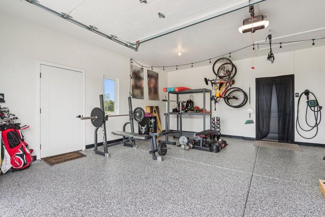 4238 E Lake Vista BOULEVARD, Oak Creek, WI 53154