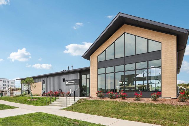 4238 E Lake Vista BOULEVARD, Oak Creek, WI 53154