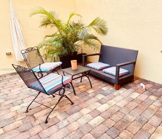 753 Dakota Drive, Jupiter, FL 33458