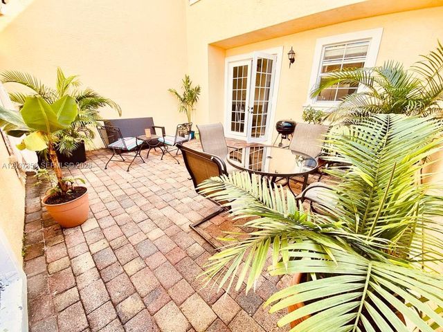 753 Dakota Drive, Jupiter, FL 33458
