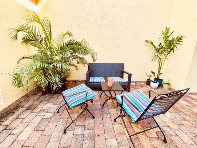 753 Dakota Drive, Jupiter, FL 33458